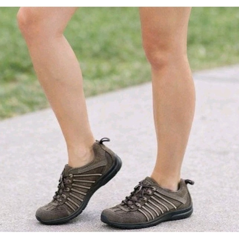Privo By Clarks Bungee Leather Athletic Hiking Shoes Women's size 7.5
